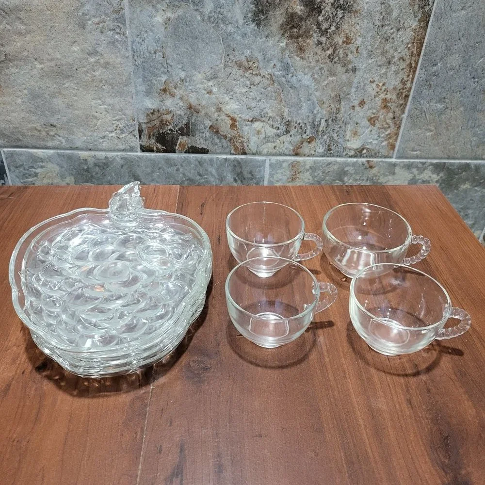VTG Clear Glassware Snack Set 4 Four Plates Cups
